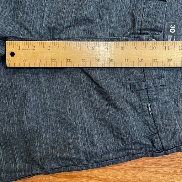 Hurley Mens Size 30 Shorts 10 inch inseam Pockets Gray Black Color Nike Dri-Fit - Picture 4 of 12